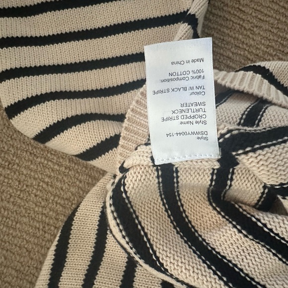 DENIMIST Cropped Striped Turtleneck NWT - XS - Picture 5 of 5